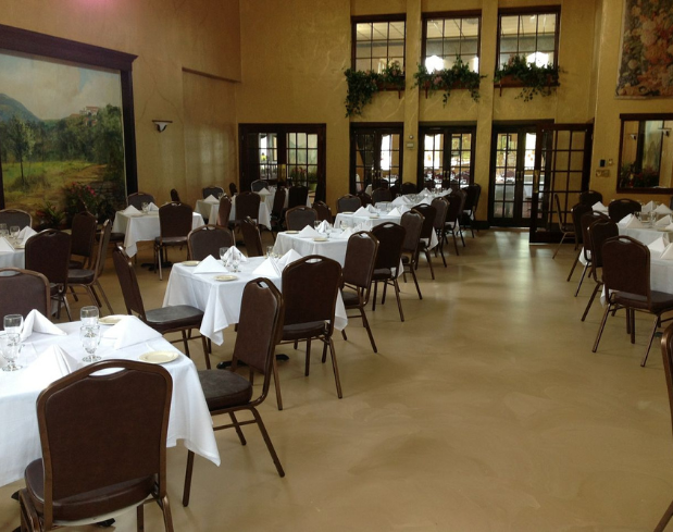 Restaurant With Smooth Flooring