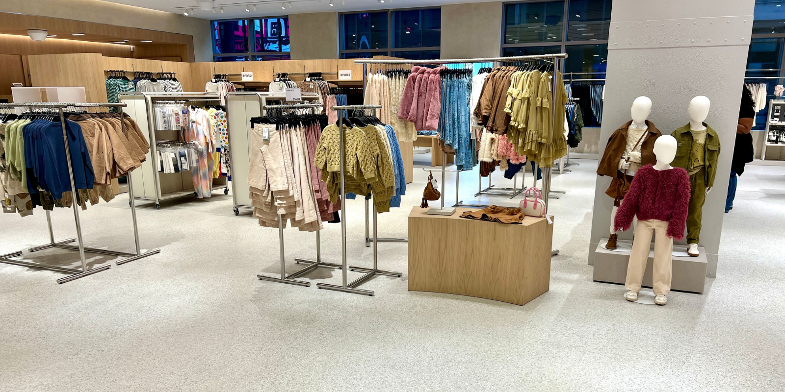 Retail Flooring Banner Image