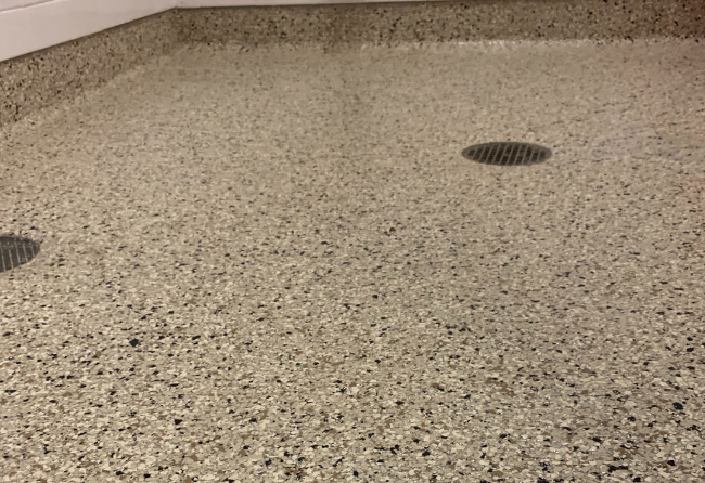 Stontec Xpress In A Bathroom