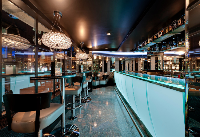 Restaurant Bar, Lounge, & Pub Glitz