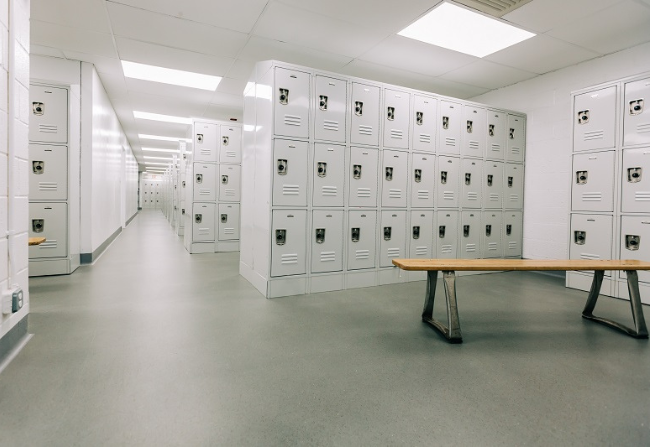 Stoncrete EFX Epoxy Flooring In A Locker Room