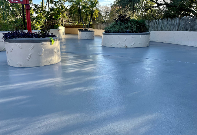 Theme Park Concourse And Pedestrian Bridge With Stondeck FD4